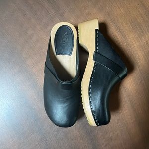 Swedish Hasbeens Husband Clogs, 38